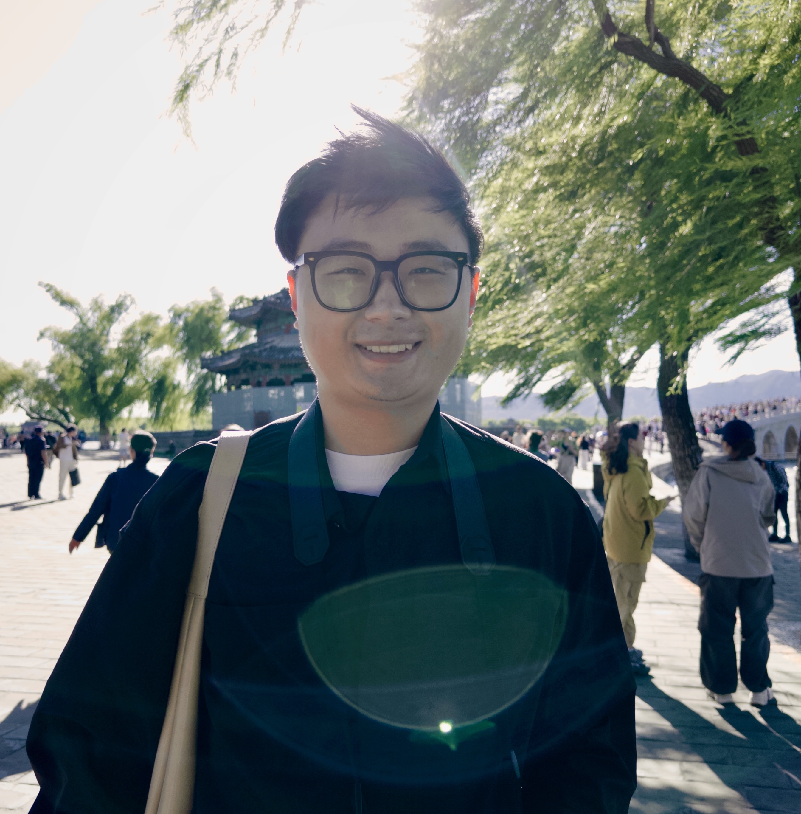 Zefeng Zhang (张泽锋)